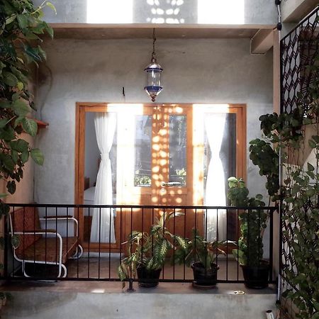Pawon Cokelat Guesthouse Yogyakarta Eksteriør bilde
