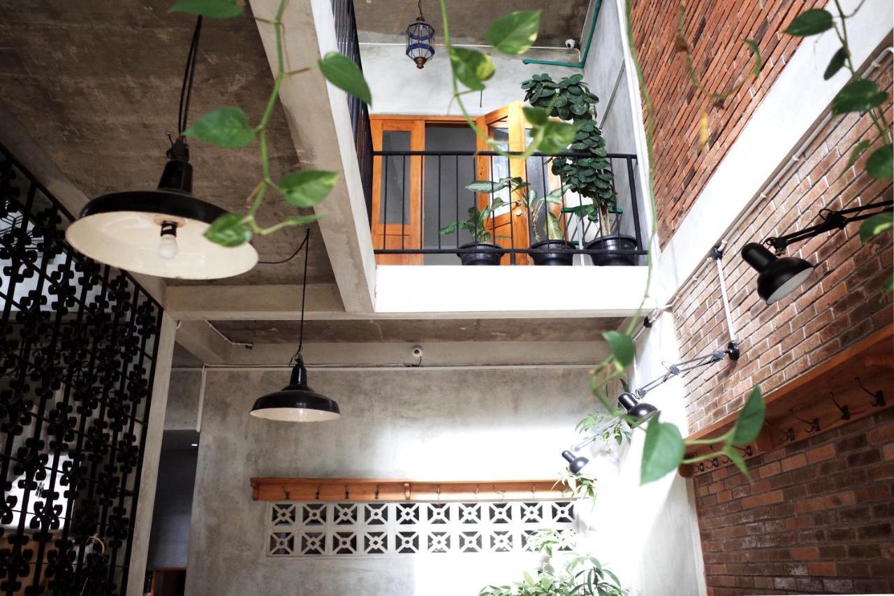 Pawon Cokelat Guesthouse Yogyakarta Eksteriør bilde
